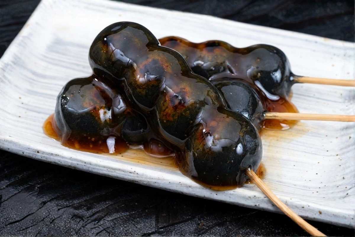 みたらし御伊勢本わらび餅